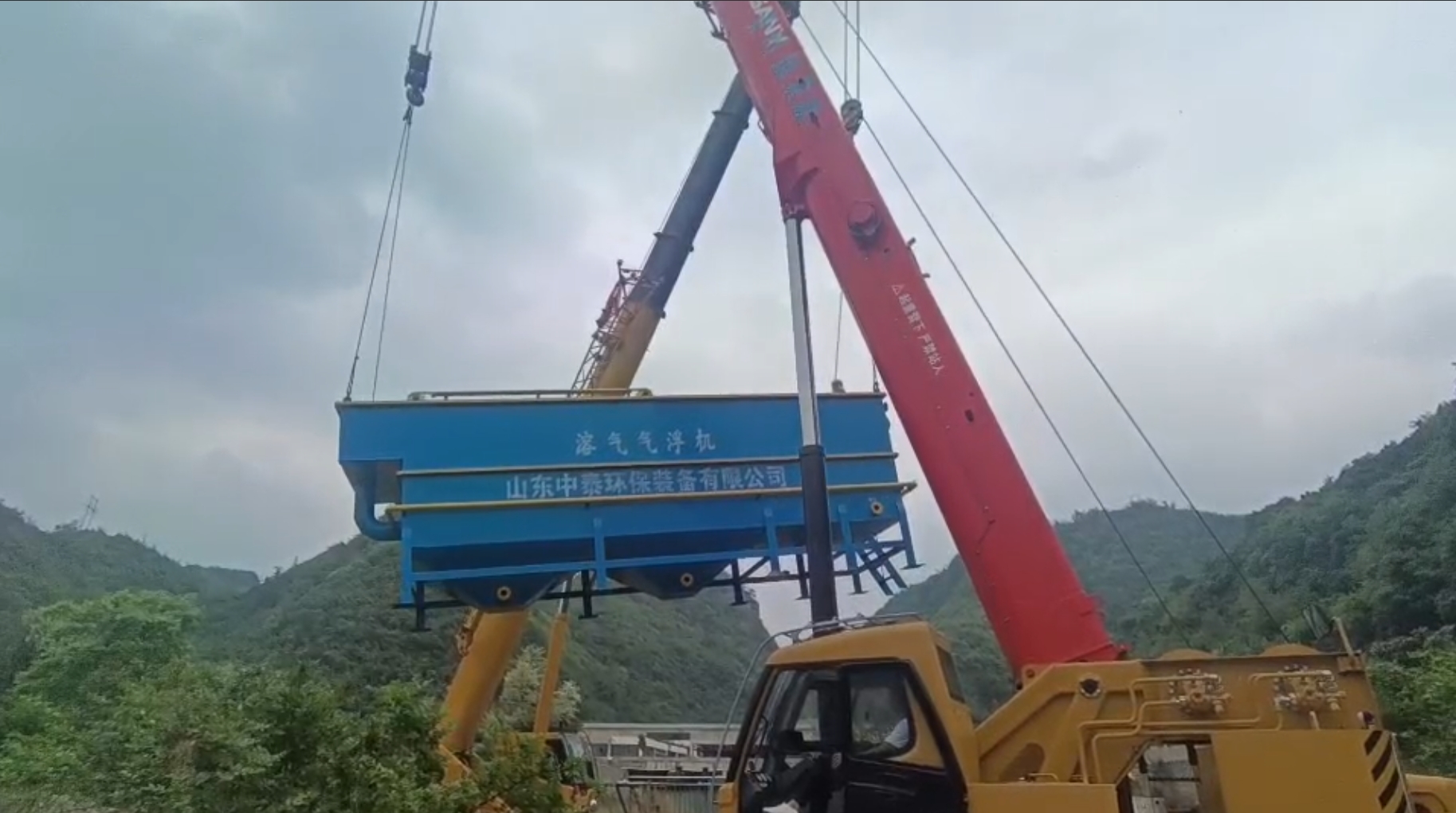 氣浮機(jī)，高效氣浮機(jī)，溶氣氣浮機(jī)，氣浮機(jī)安裝現(xiàn)場